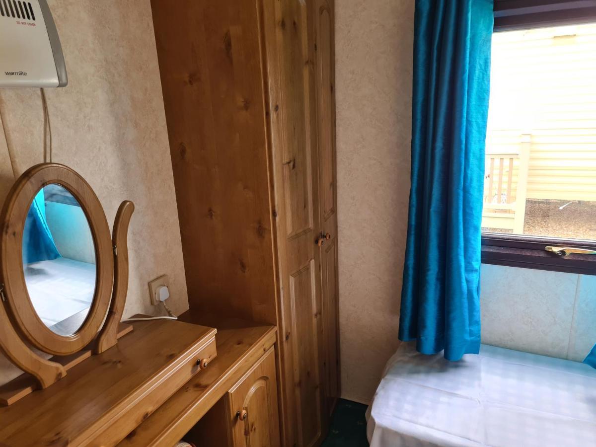 Campsite 6 Berth On Golden Sands Uk *