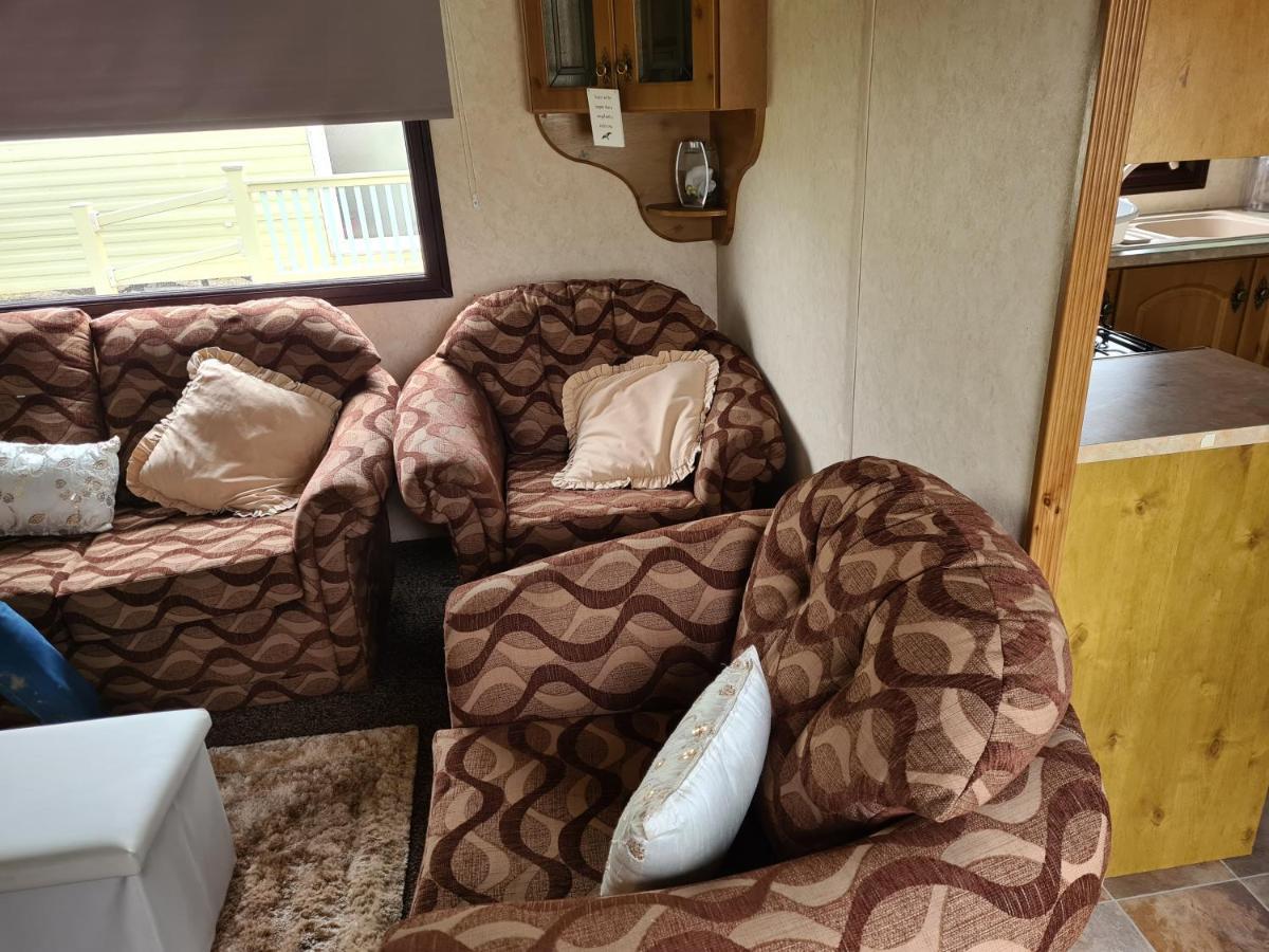6 Berth On Golden Sands Uk Campsite