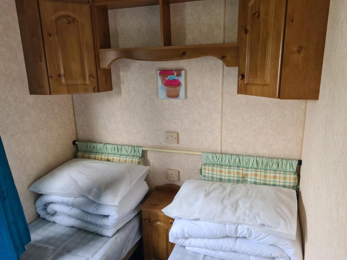 6 Berth On Golden Sands Uk Campsite